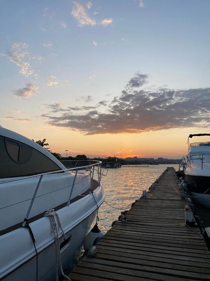 Excelente Apto Na Beira Do Lago Brasilia Exterior photo